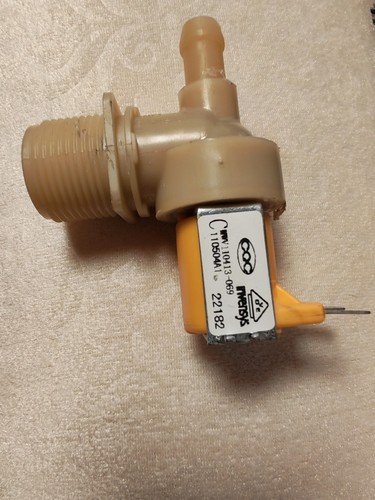 Magnetventil (Wasserzulaufventil) für Geschirrspüler Teilr: 110413-069  110504A1