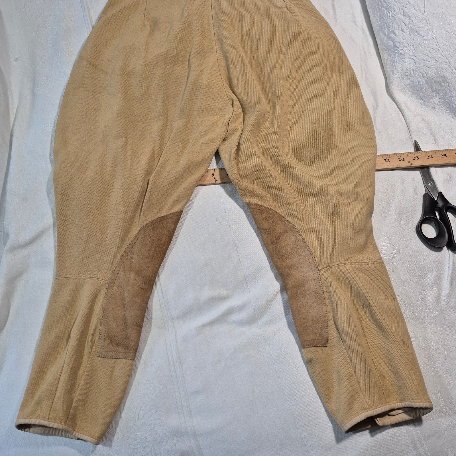 THE TAILORED SPORTSMAN EQUESTRIAN ENGLISHRIDING PANTS 26x22 (STAINED)