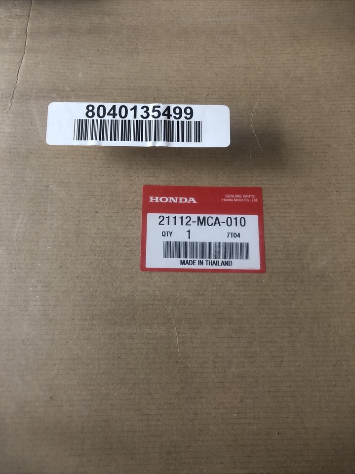 Honda Goldwing 1800 Case RR Gasket 21112-MCA-010 Valkyrie Rune GL1800 ...