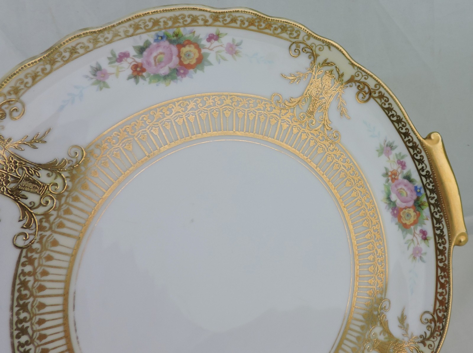 ANTIQUE HANDLED CAKE OR DECORATIVE PLATE RAISED GOLD SCROLL FLOWER BOUQUET