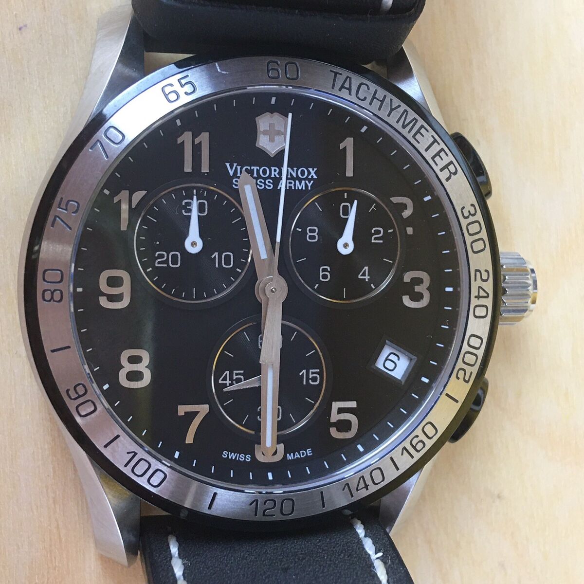 Chronograph Classic Swiss Army Victorinox 241404 Men's watch Chronograph Classic Swiss Army Victorinox 241404 Men's watch