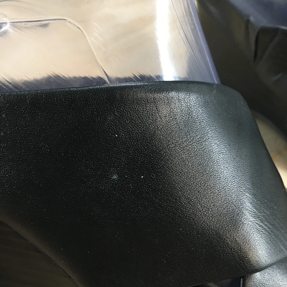 Sandalias Reaction Kenneth Cole para mujer 8,5 M Ira Move correa cruzada cuña deslizable negras Foto 4 de 4