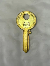 Vintage Riley-Pathfinder & Wolseley Key Blank, Taylor 62B, Ilco #62DB, NOS