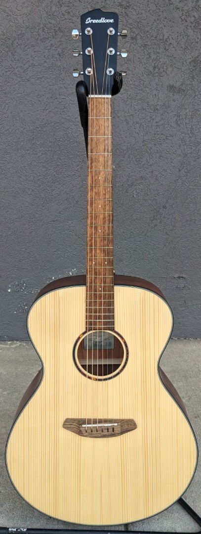 Гитара Breedlove ECO Discovery S Concerto Acoustic Solid Top Natural 58690₽