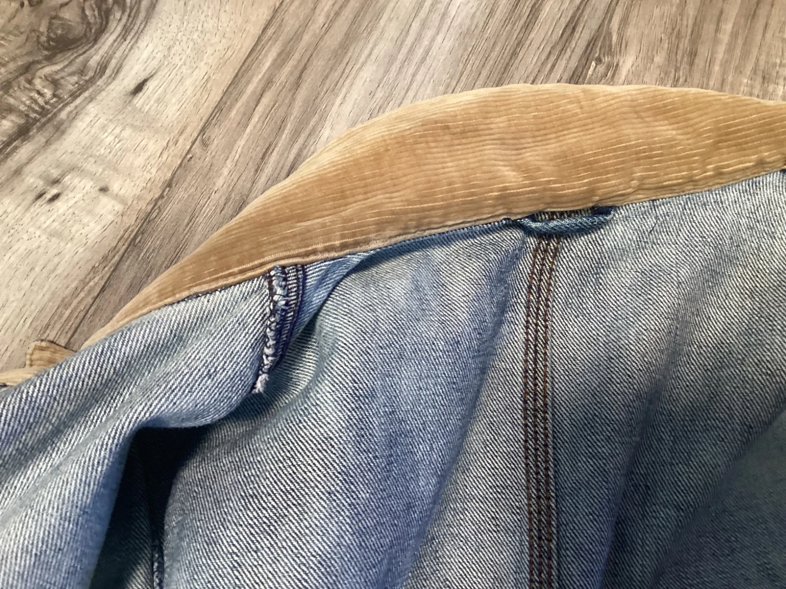men polo vintage Jean jacket distressed fade stain large fair no tag MADE IN USA - product detail image 10