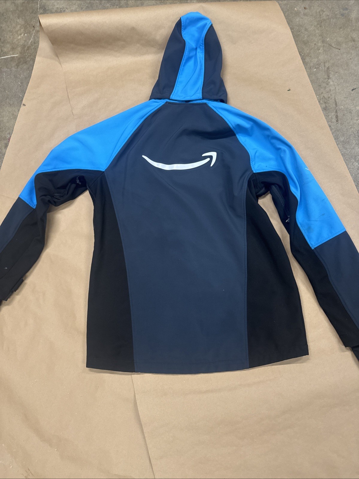 Amazon Prime Driver Men’s Large Softshell Jacket … - image 6