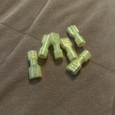 50 Pack 12-10 AWG NYLON QUICK DISCONNECTS FEMALE SPADE CONNECTOR YELLOW