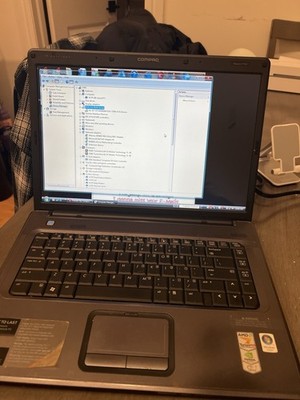 COMPAQ PRESARIO F700 WINDOWS 7 HOME LAPTOP WORKS ( With Charger)