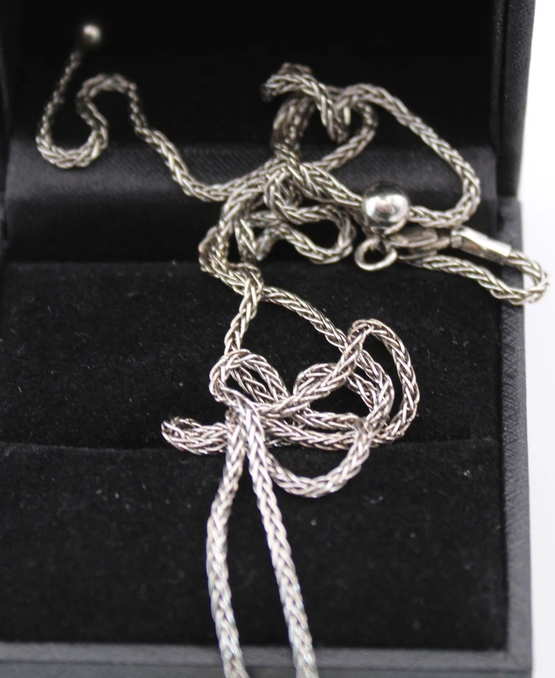 Pingente cruz de prata esterlina com corrente de trigo folheada a ródio prata esterlina - Imagem 4 de 4