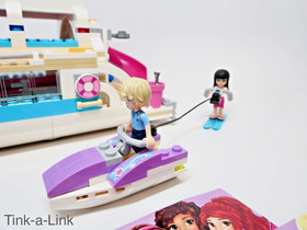 LEGO 41015 Dolphin Cruiser Yacht Friends Set Complete Seadoo Water Skiing Boat