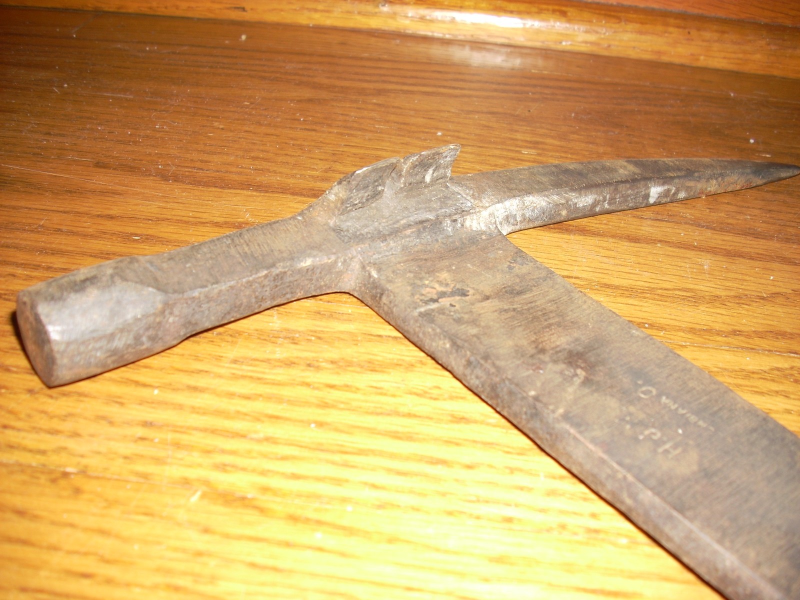 Vintage Slate Roofing Hammer w/ Nail Puller HJH Harrold Tool Co. Columbiana Ohio