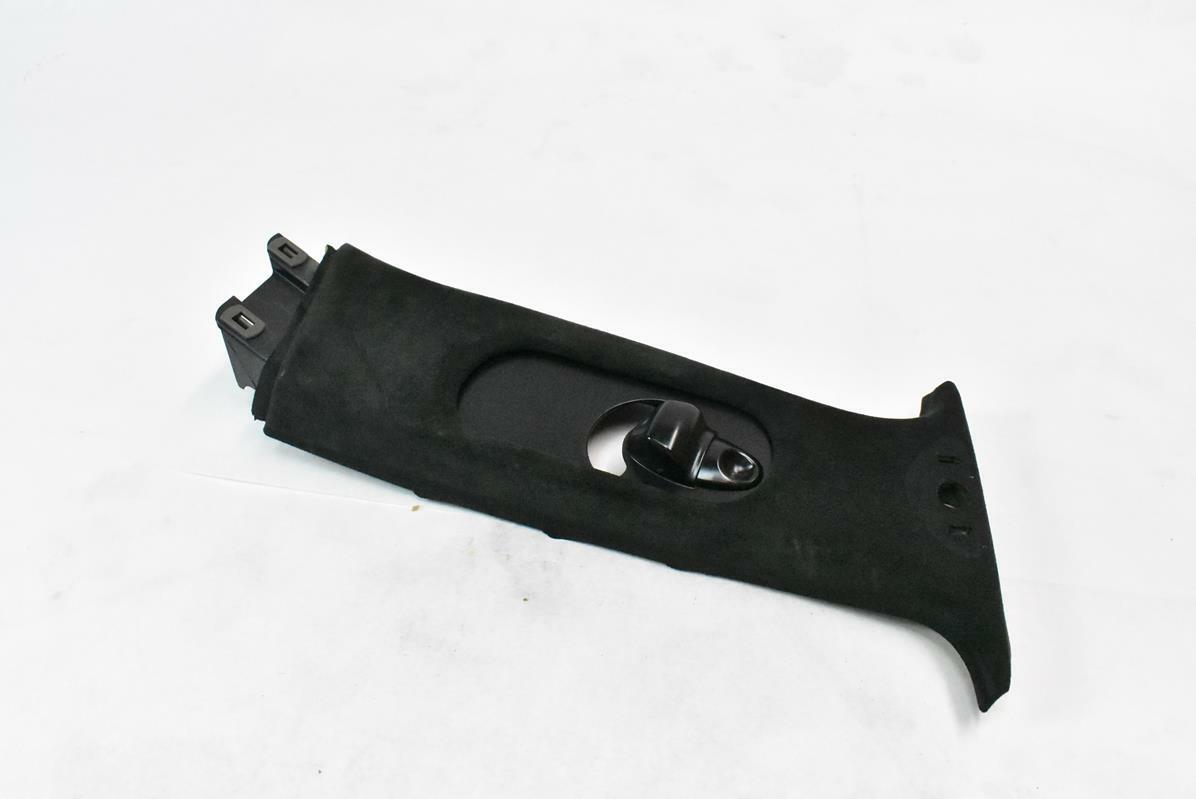 Maserati Quattroporte 2004-2007 RIGHT Pillar trim