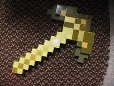 Minecraft 2 in 1 Transforming Gold Sword Pickaxe 2014