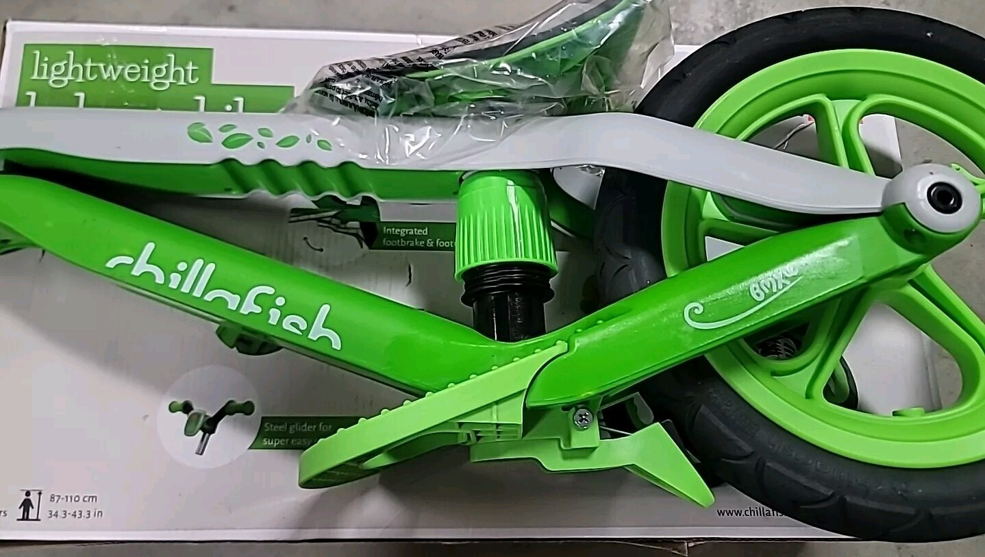 Легкий балансировочный велосипед Bmxie2 со встроенной подставкой для ног и ножным тормозом Lime