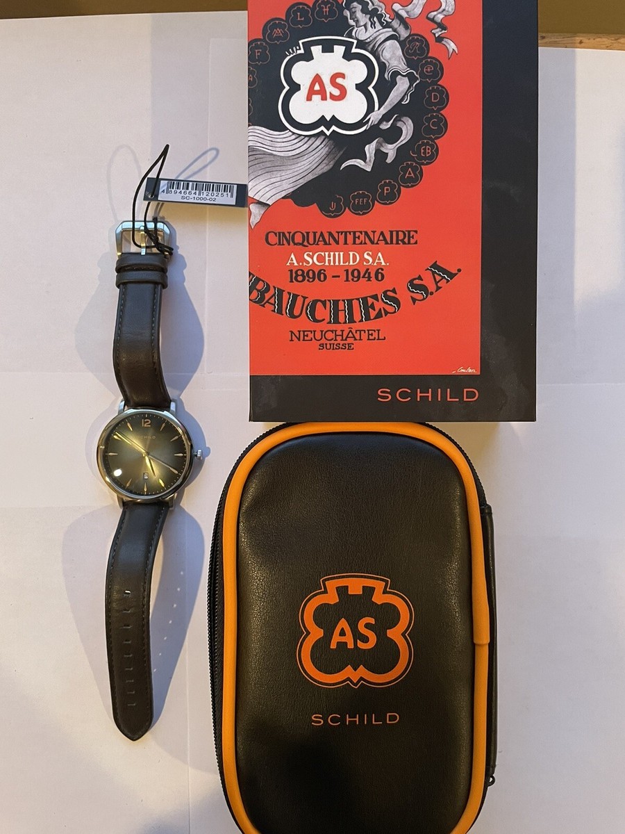 Schild Theodor Pine Green 42mm Quartz Leather Strap Men's