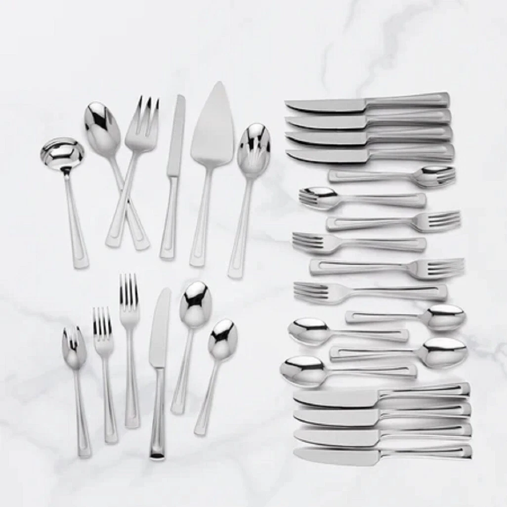 Lenox TOMLYN - Stainless Steel 62 -piece Flatware Set - N/O - Service for EIGHT
Opens in a new windo
