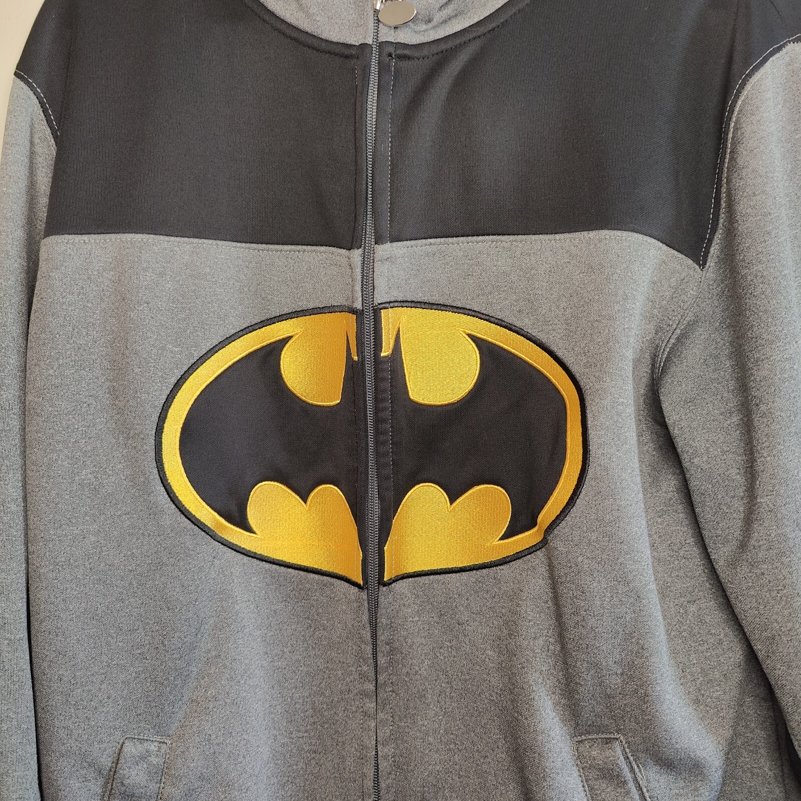 Batman Jacket From Six Flags - image 9