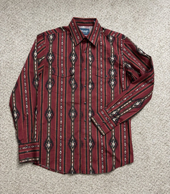 Wrangler Western Shirt Mens Size Small Red Aztec Southwestern Mother of Pearl