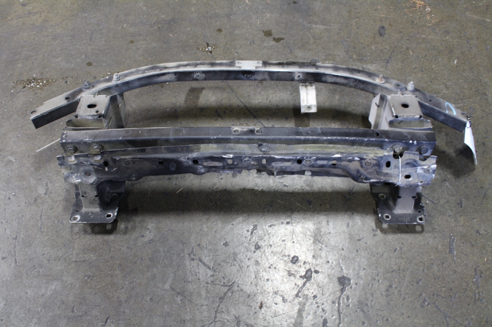 Maserati Granturismo, Front Bumper Reinforcement, Dmg, Used, P/N 80001900