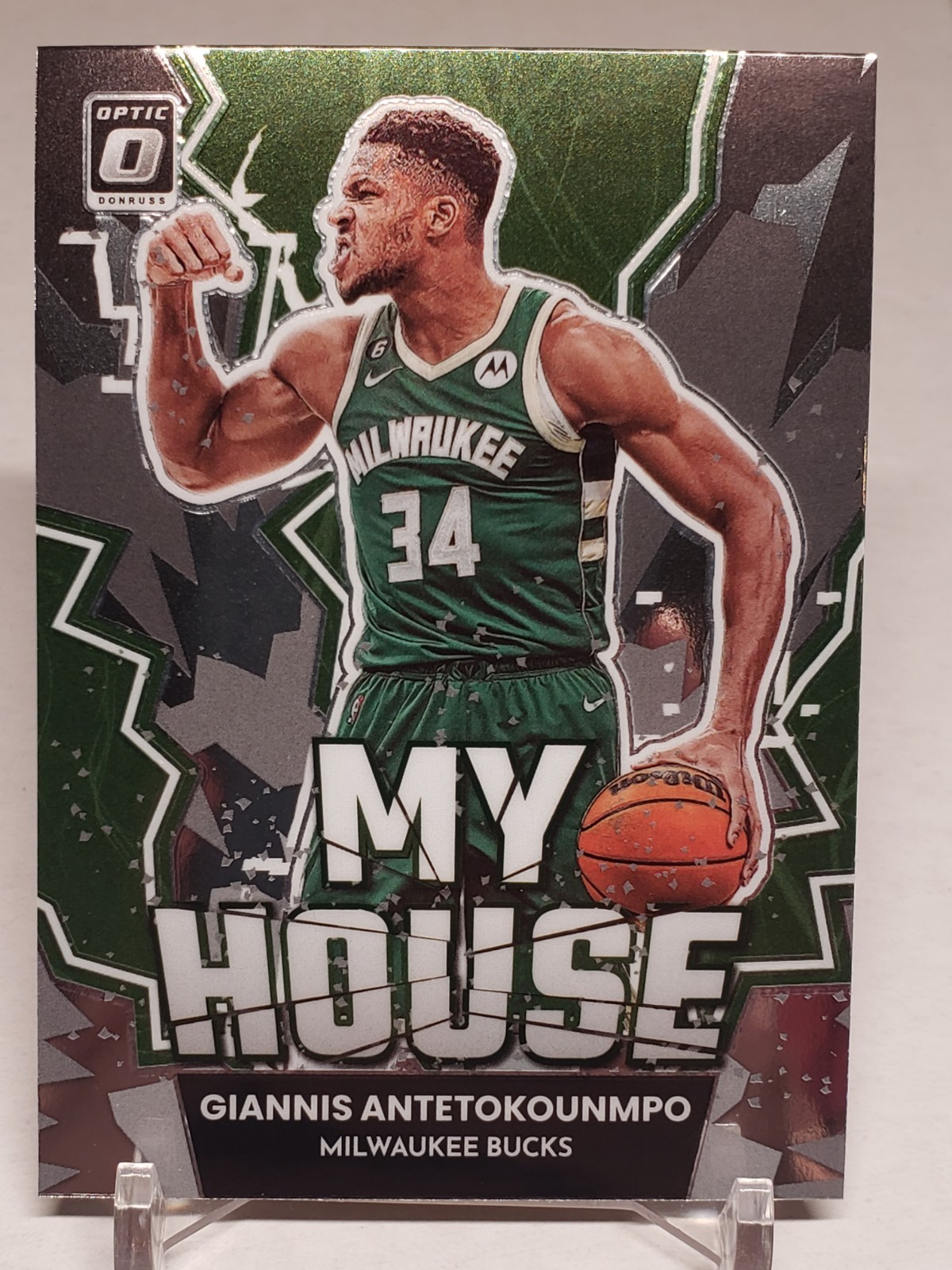 2022-23 Donruss Optic My House Giannis Antetokounmpo