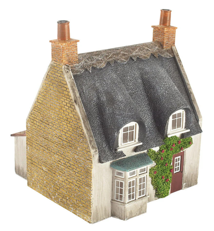 Scenecraft 44-122 Thatched Cottage - Honey Stone & Red Door