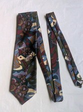 Strathmore 100 Silk Necktie with A Multicolored Abstract Pattern. Made In USA