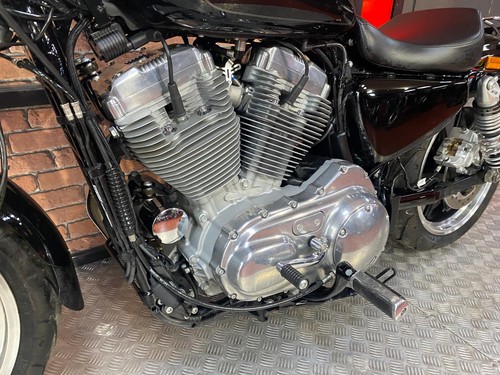 2019 Harley-Davidson XL 883 L SUPERLOW 19 LOW MILES CLEAN EXAMPLE - Picture 17 of 18