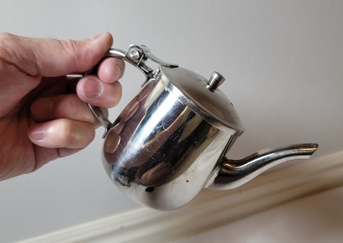 Small Tea Pot Kettle 10oz Gooseneck Lid SS Backpacking Camping Perfect 1 Serve! - Picture 3 of 12