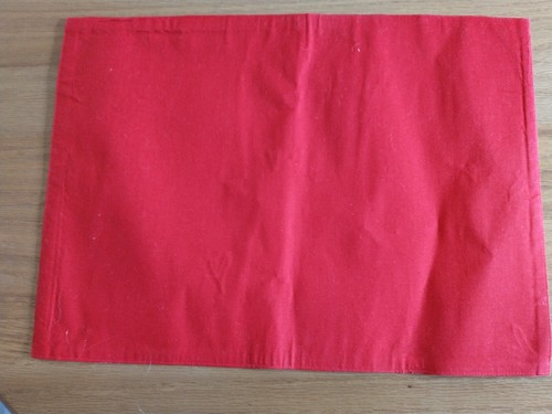 SET OF 4 NEW SCRIBBLE HEART FABRIC PLACEMATS, RED HEARTS VALENTINES COTTON - Picture 6 of 7