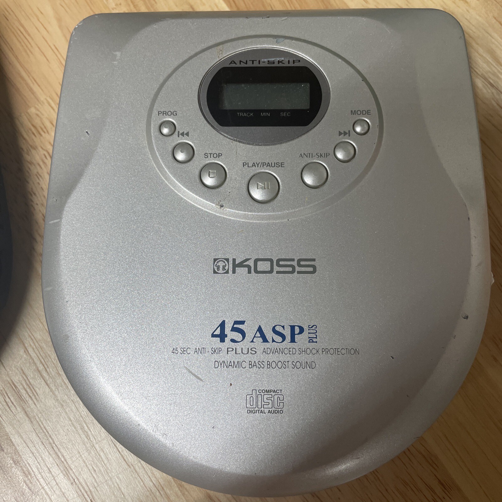 Koss CDP2045 Silver CD Player 45 ASP Plus Anti Skip Adv Shock Protect Dyn Bass