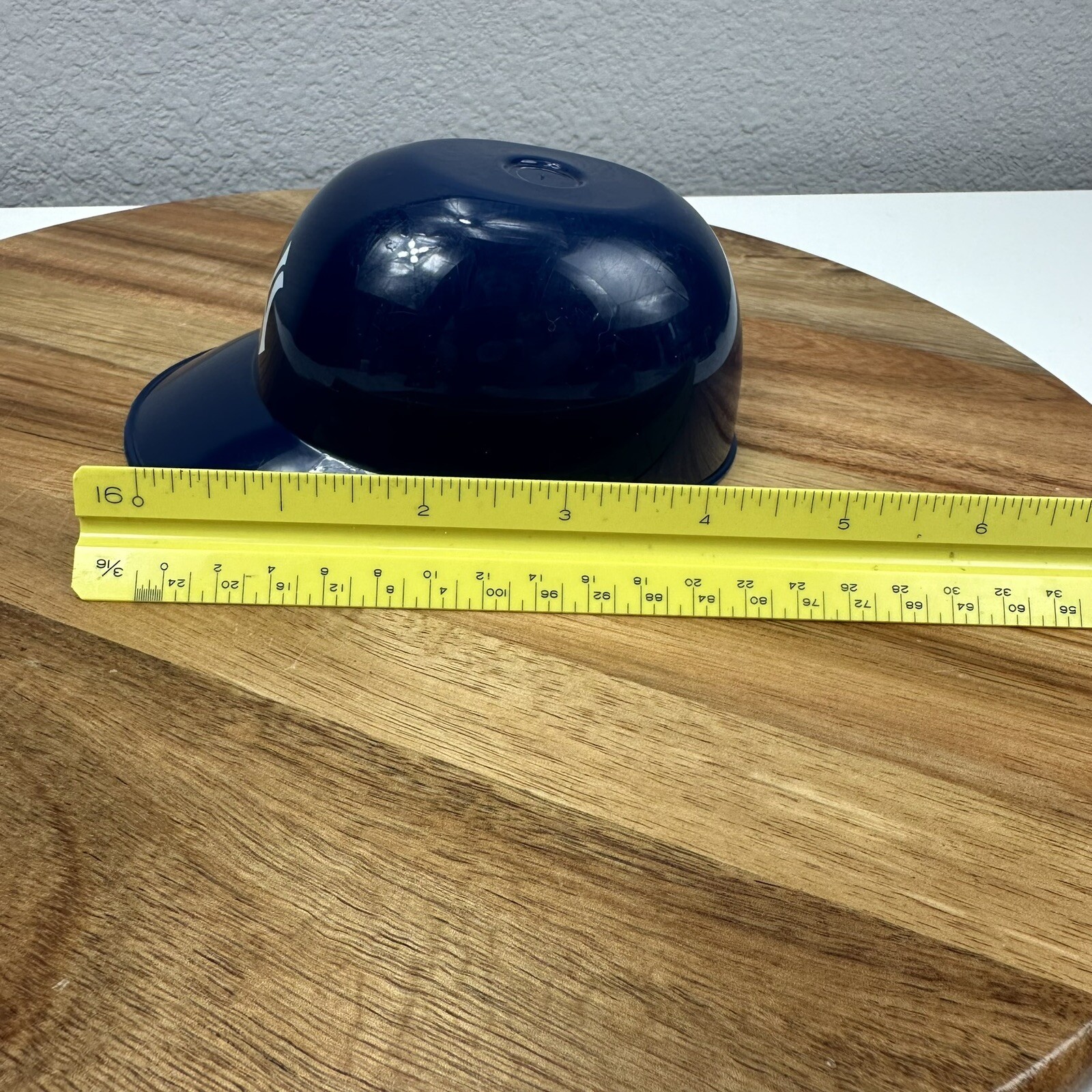 VTG NY Yankees Mini Ice Cream Helmet Teal LAICH MLB Baseball