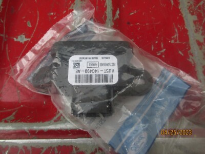 New Ford 17-20 Lincoln Continental  Extended Power Control Module  HU5Z 14G490 B