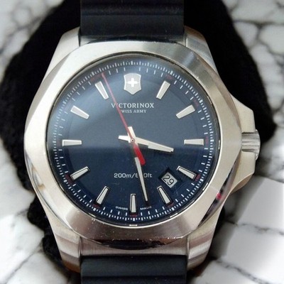 Victorinox I.N.O.X. Schweizer Uhr - Langlebig, Umweltfreundlich, Neuzustand