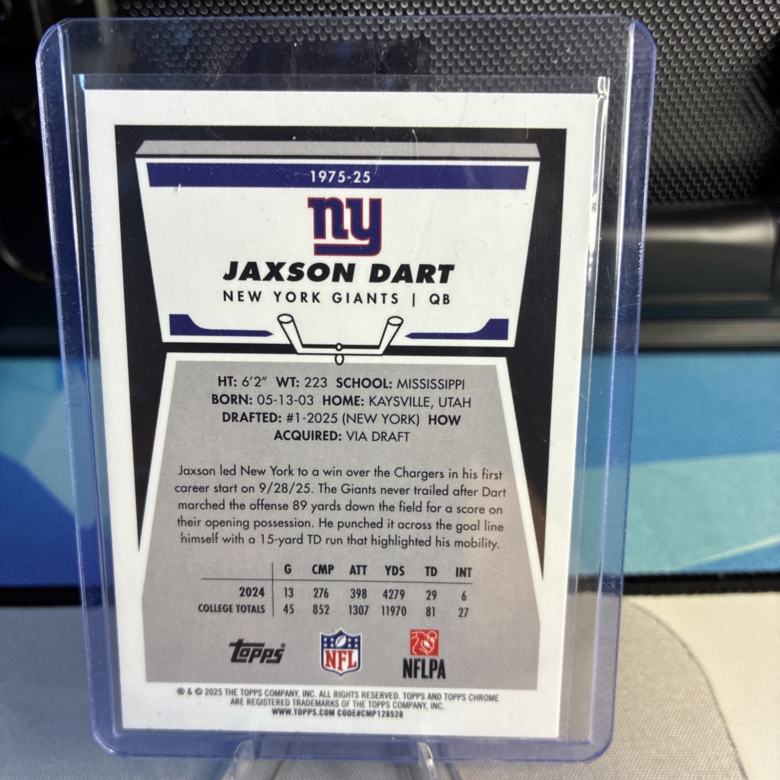 2025 Topps Chrome Football SP Jaxson Dart 1975 Retro 1975-25 Rookie (RC) view 2