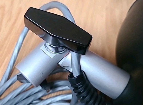 Novatron 2000C Studio Strobe Flash Head w/ Mount & Sync Cable - Picture 11 of 12