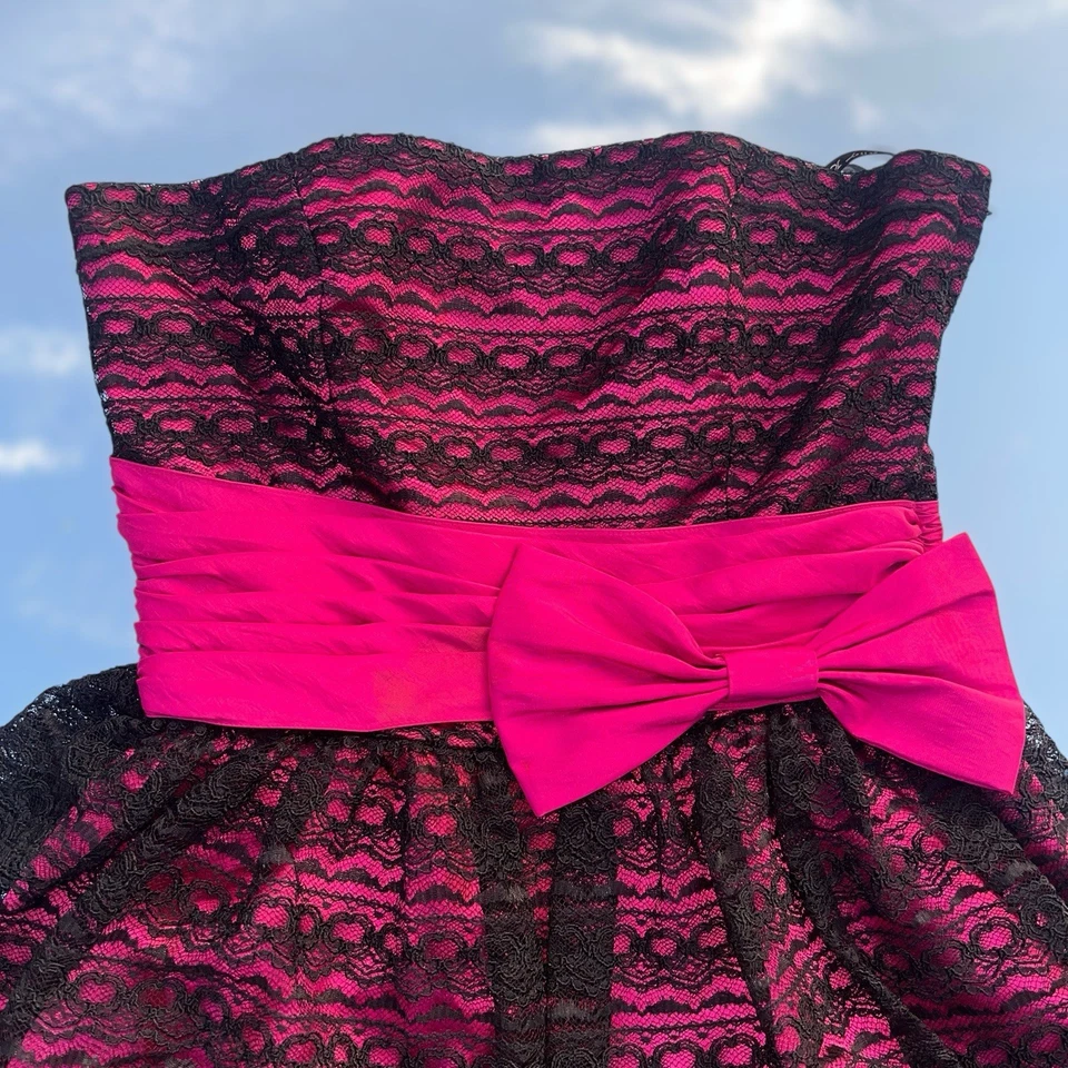 Early 2000s Vintage, black & pink lace Betsey Johnson cupcake dress - Image 2 of 4