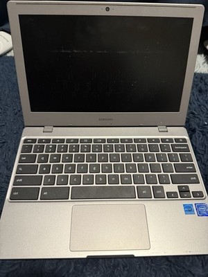 Samsung Chromebook - Broken / Use for Parts Only No Charger