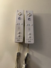 Nintendo Wii Controller Authentic OEM Wii Remote White Pair x2