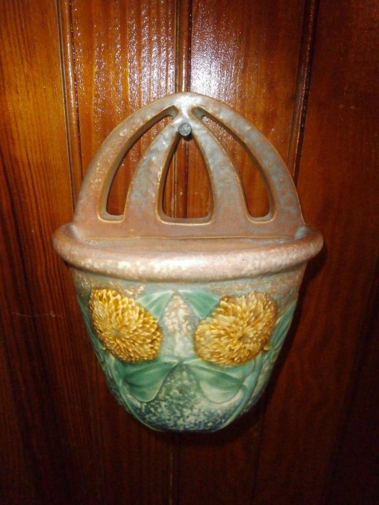 VINTAGE ROSEVILLE POTTERY SUNFLOWER WALL POCKET VASE, ARTS & CRAFTS WOW