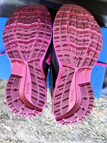 Brooks Trace 2 Women's Road Running Shoes Size 6 Black And Pink Cushion Neutral - Picture 8 of 14