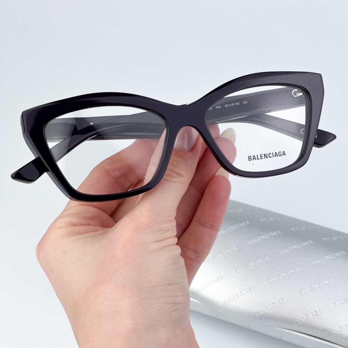 Balenciaga Women AUTHENTIC Eyeglasses Violet Demo Cat Eye  display picture 2