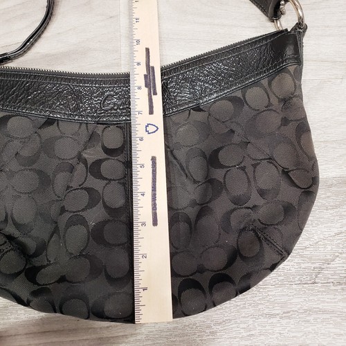 Coach Soho Signature Schultertasche schwarz Hobo Logo Jacquard Lackleder F13740 - Bild 7 von 14