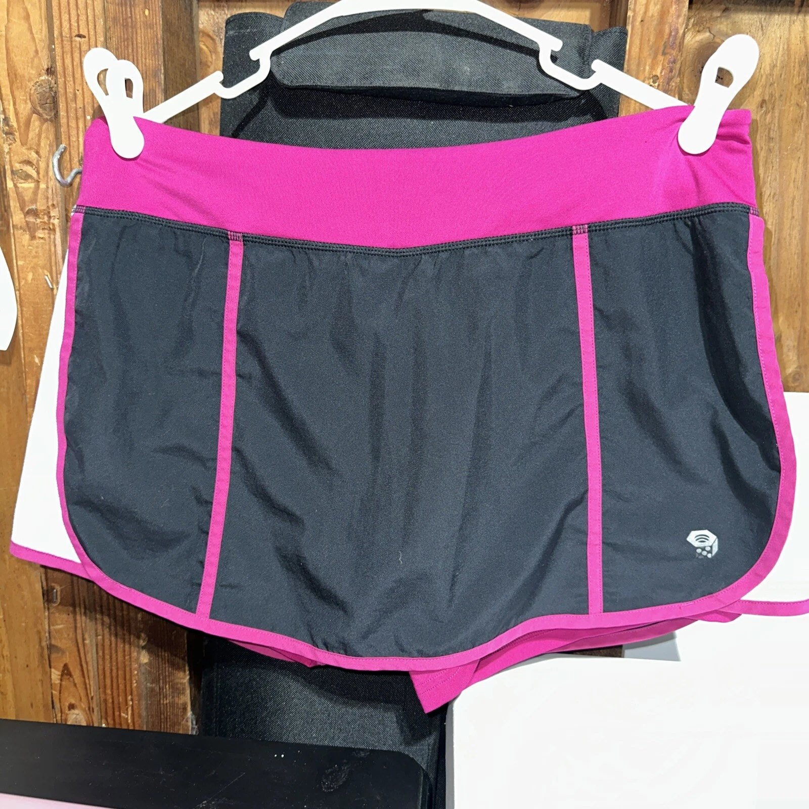 Mountain Hardwear Mini Skirt Skort Black/pink/white Women’s Size L