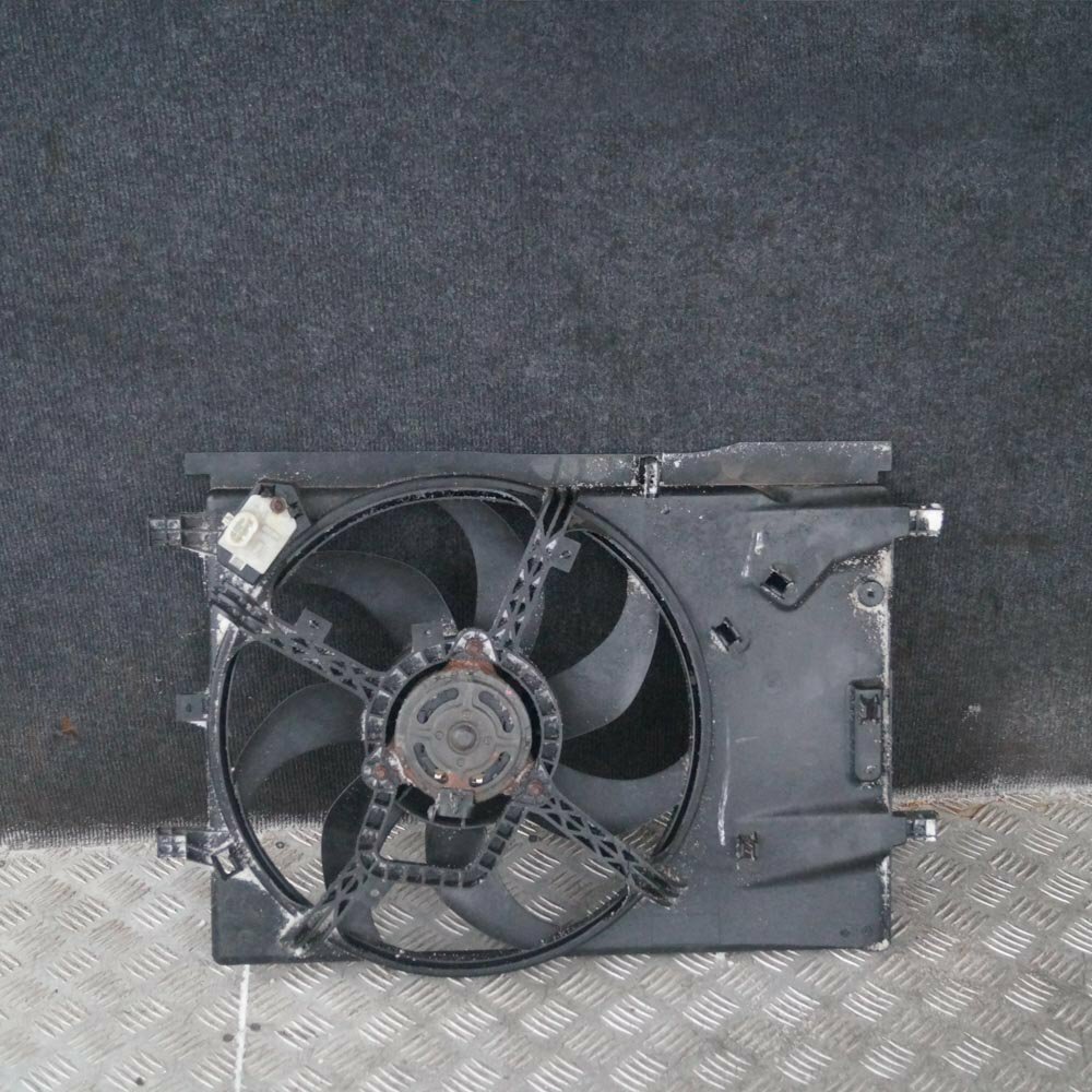 Opel Vauxhall Corsa D Cooling Fan 560961104 13249564 P6188001 1.2  