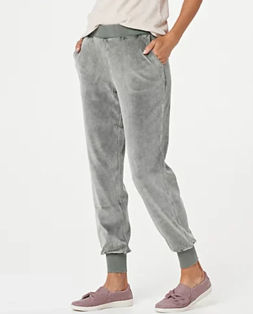 Lisa rinna joggers hotsell