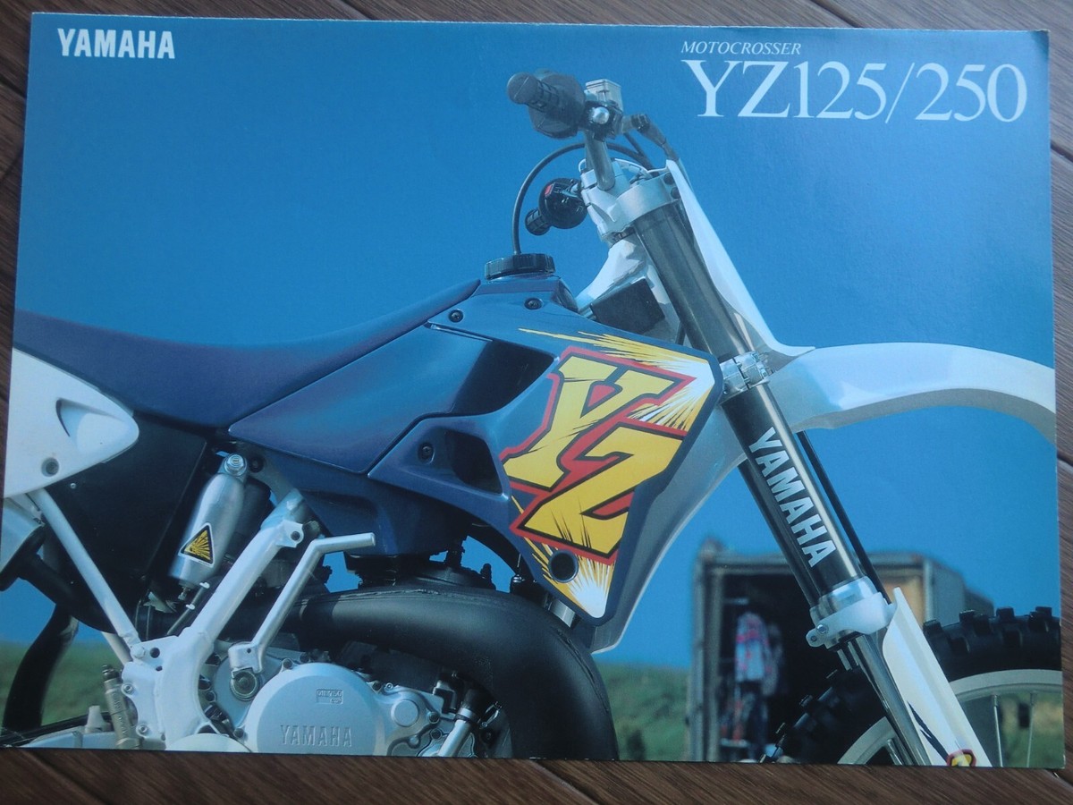 1996 yamaha YZ250 YZ125 Brochure from JAPAN 96 yz