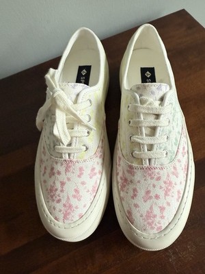 NWOT SPERRY Women s Candy CVO Pastel Multi Size 7