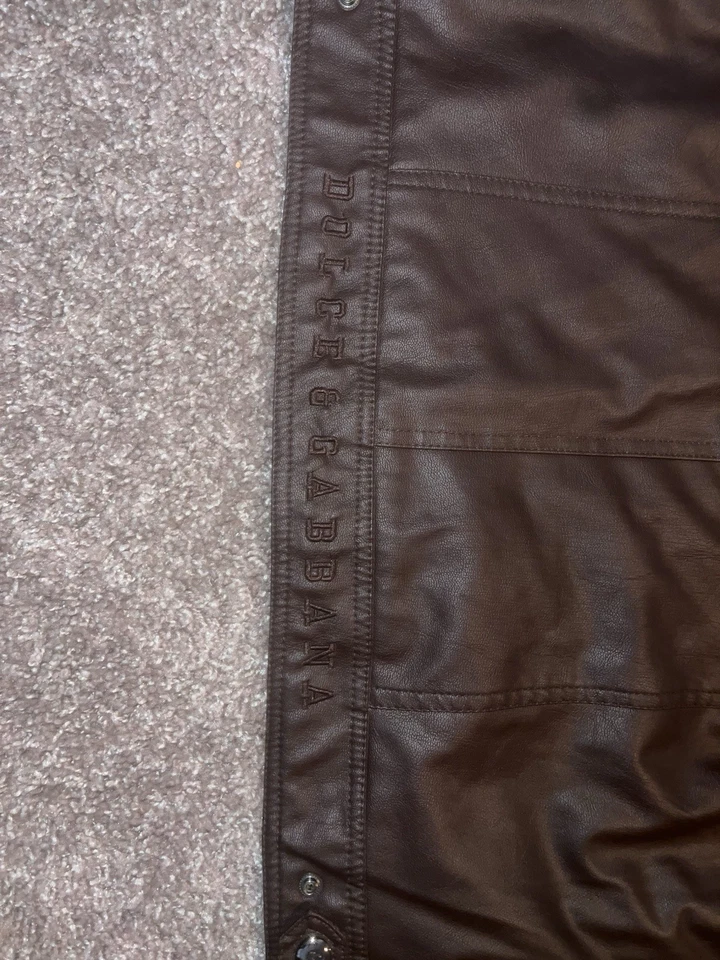 Chaqueta de cuero sintético marrón GRANDE para hombre con cremallera completa D&G by Dolce & Gabbana Foto 4 de 4