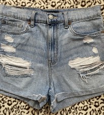 AERO Womens Mom Short Light Wash Distressed Blue Denim Shorts 100 Cotton 6