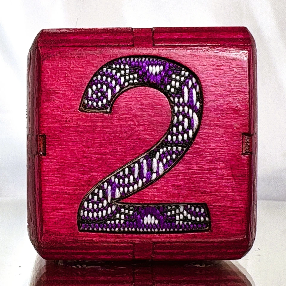 Spiral Spell - Purple Textile Magic - Backgammon Doubling Cube 36mm - Image 2 of 4